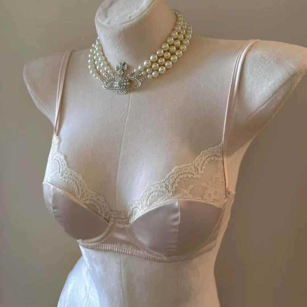 Gentle Trap COD Bra Satin Tanpa Jahitan, Mengangkat, Seksi dengan Kawat Penyangga untuk Wanita, Memb