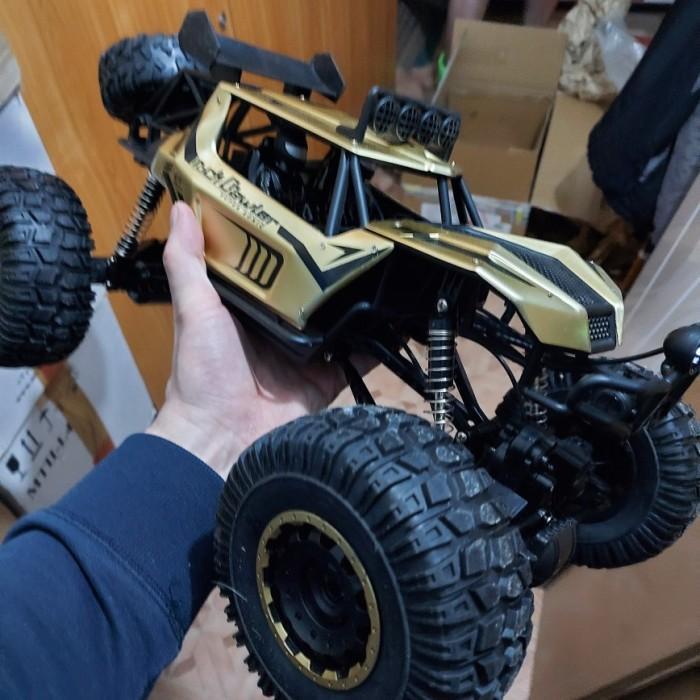 Mobil Jeep Besar Remote Control RC 1:8 Alloy 4WD 50cm 2.4G Mainan Anak - Hitam