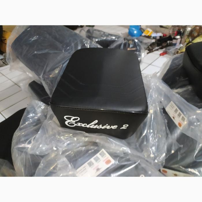 jok baris Vespa Exclusive 2 ORI ASLI baru by mg cakep