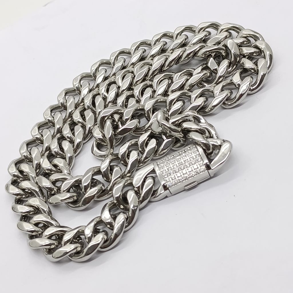 KALUNG FULL RANTAI SILVER DAN PENGAIT FULL PERMATA STAINLESS STEEL