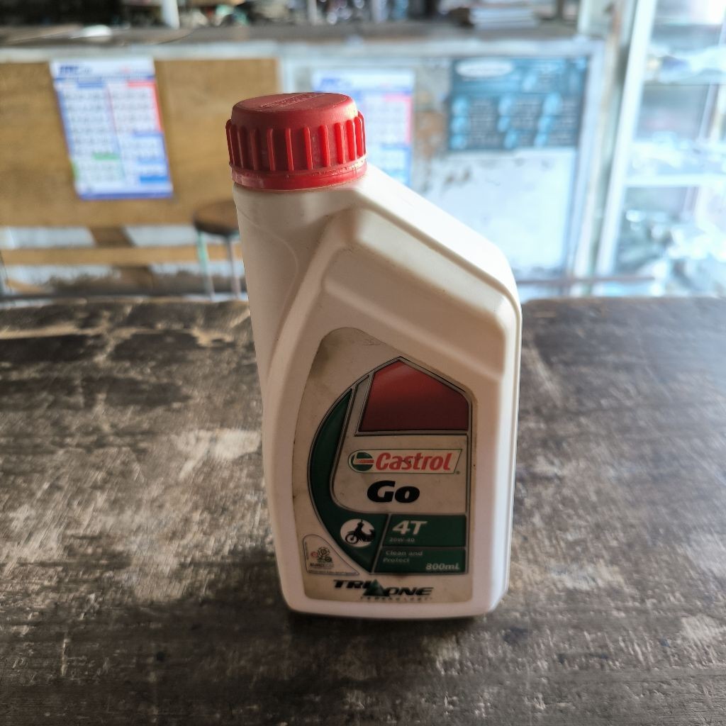 Oil Mesin Castrol Go 4T 800ml Original