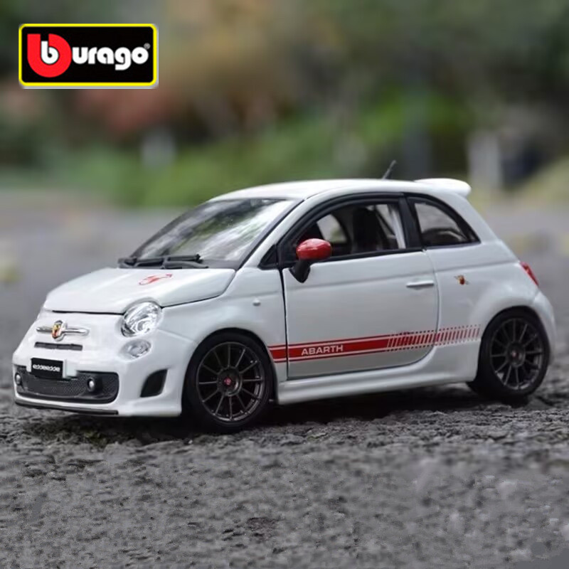 Bburago 1:24 Fiat Punto EVO 500F 500L Alloy Sports Car Model Diecast Metal Toy Vehicle Car Model Sim