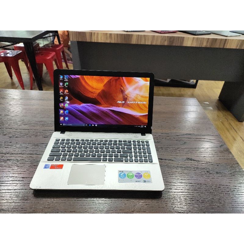 Laptop Asus X540 RAM 4GB SSD 128GB Generasi baru sangat mulus super kencang Dunia Laptop2