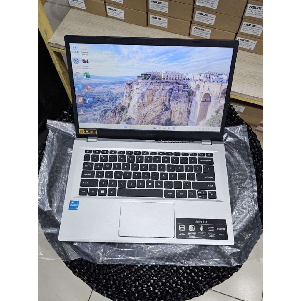Laptop Acer Aspire Go 14 Intel Core i3-N305 Ram 8GB Ssd 512GB Generasi Terbaru Dunia Laptop2