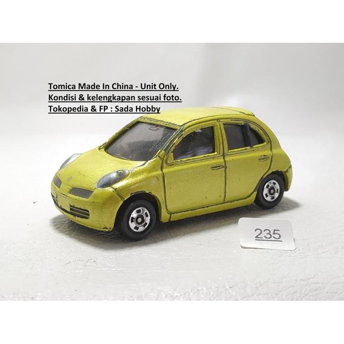 Tomy  No 35 Nissan March Hijau 2005 Tomica Diecast Miniatur