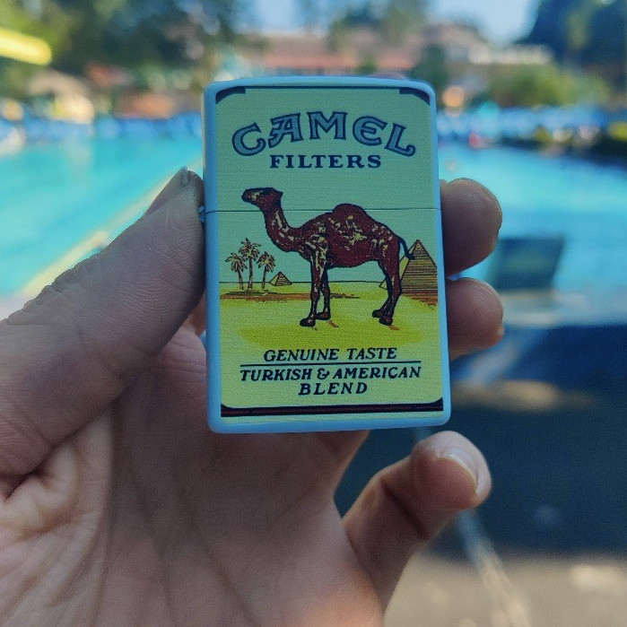 ZIPPO CAMEL WHITE LIMITED EDITION
