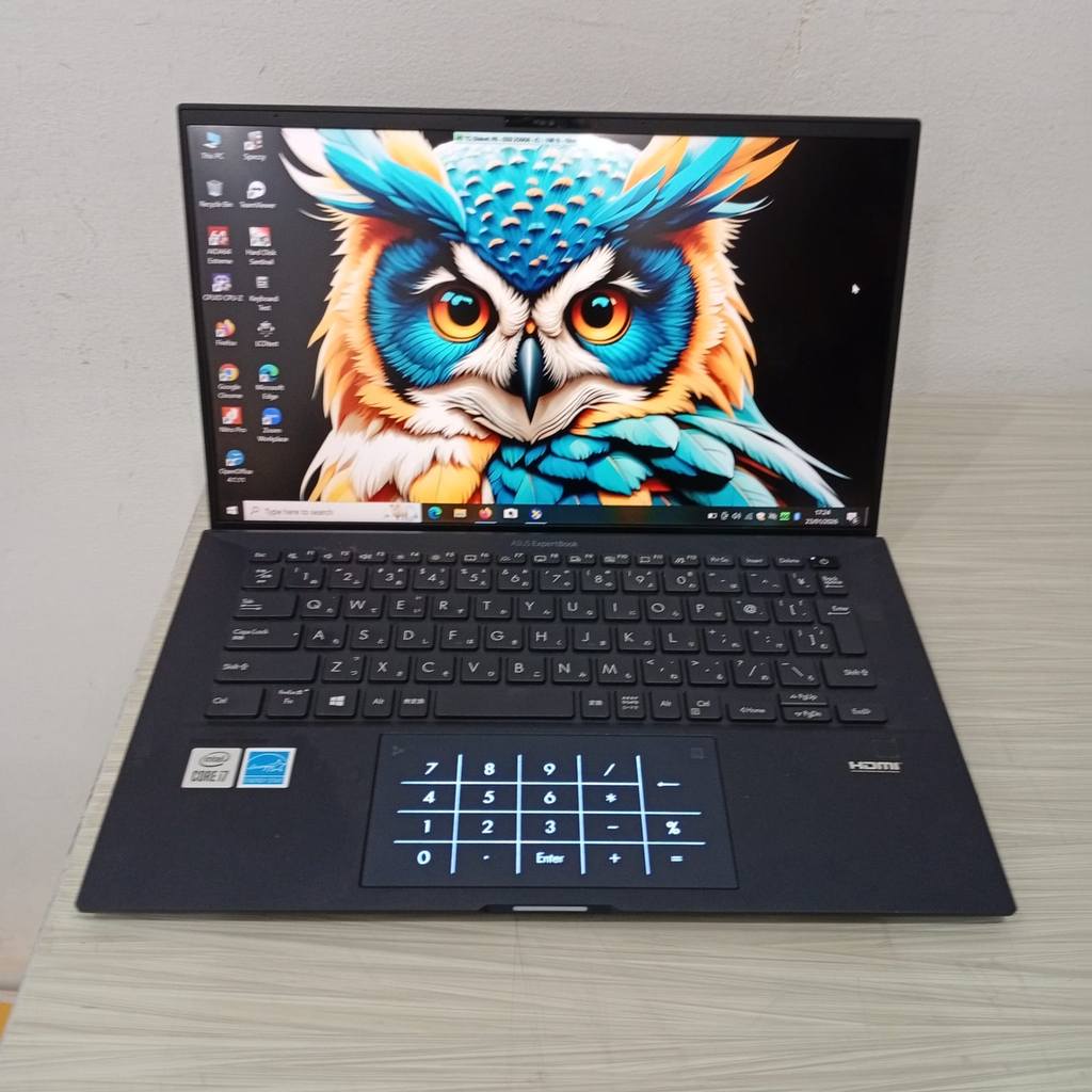 laptop  ASUS Expertbook B9450FA Ram 16Gb  core i7 gen10 ssd 256Gb ringan
