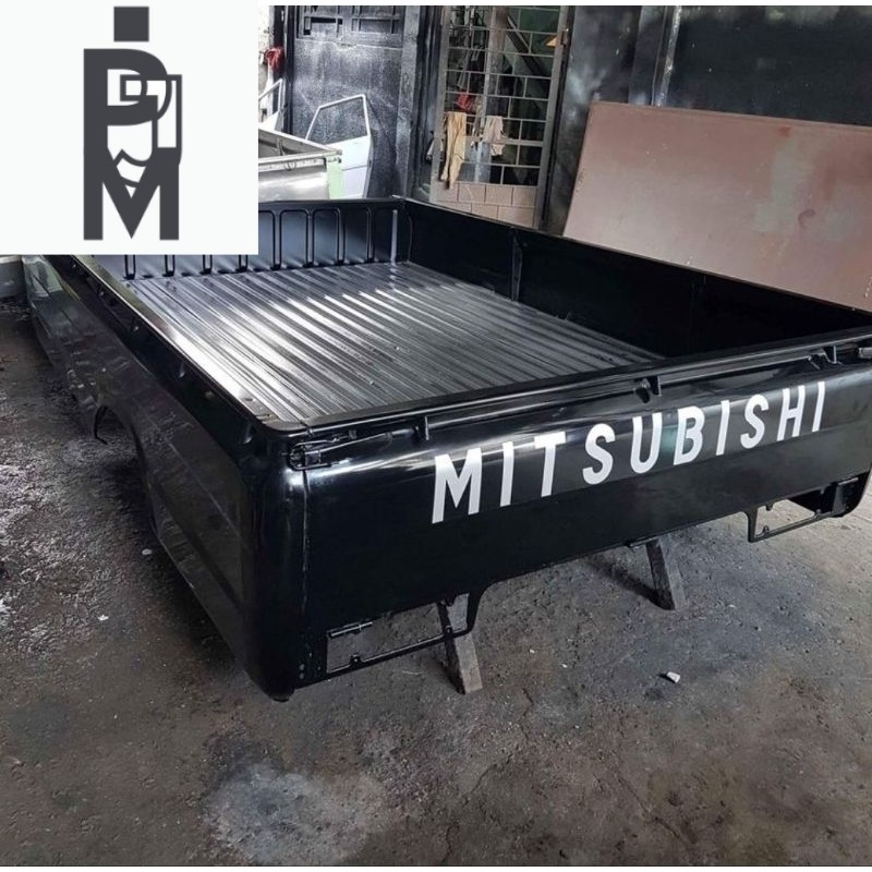BAK MITSUBISHI L300 HITAM
