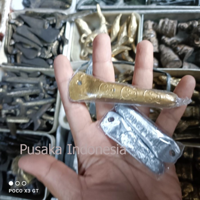 candu tengkorak 3 dan tengkorak 1 paket hemat ori wajib untuk ritual bisa dibandingkan dgn toko yg l