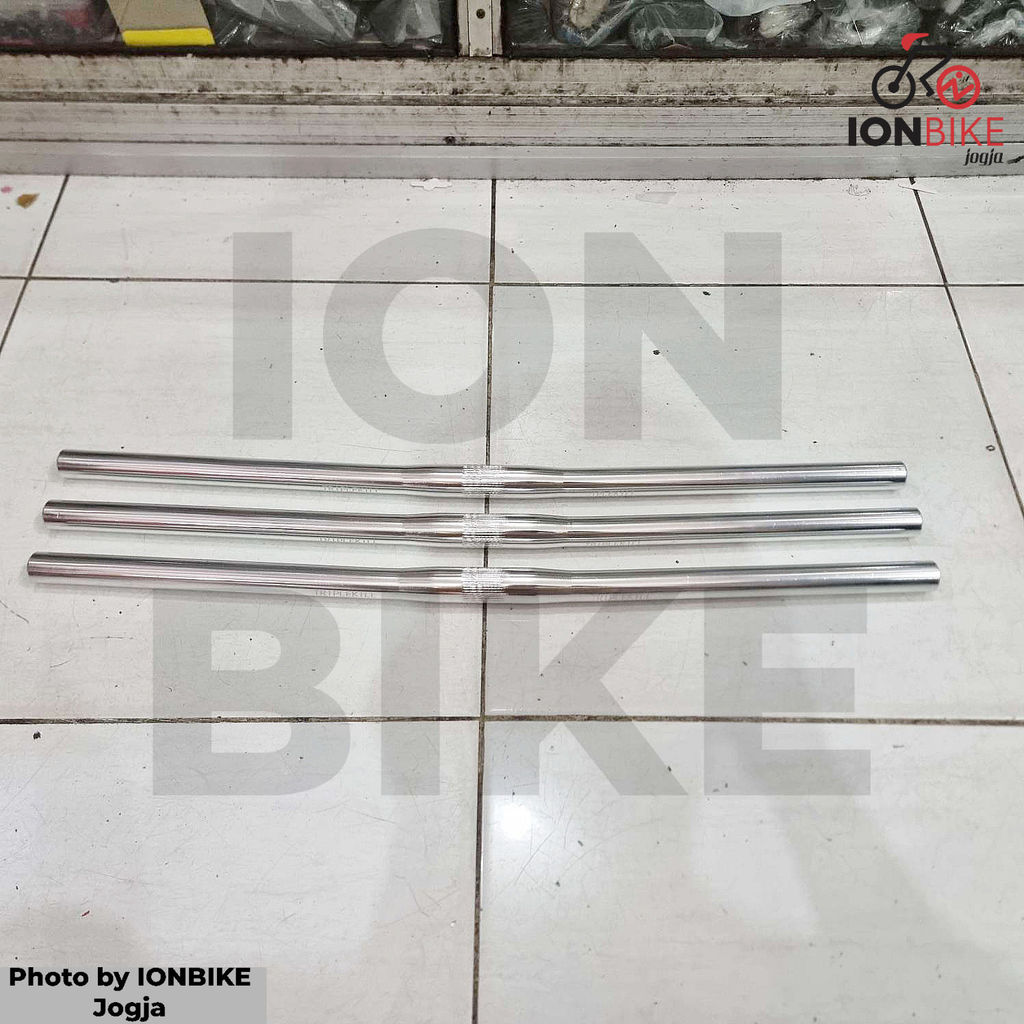 Stang Triplekill TK2562 25.4 Flat Standar Silver Chrome Croom 620mm Alloy - Handlebar Handle Bar Sep