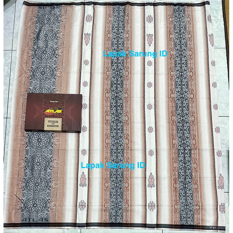 [RamadhanSale] motif random Sarung Atlas Premium 790 Jacquard Songket Special Hitam Putih Gold