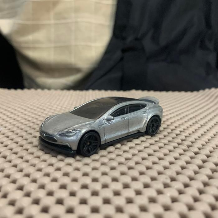 Hotwheels Tesla Model S silver diecast loose junk bukan realtoy 2ND