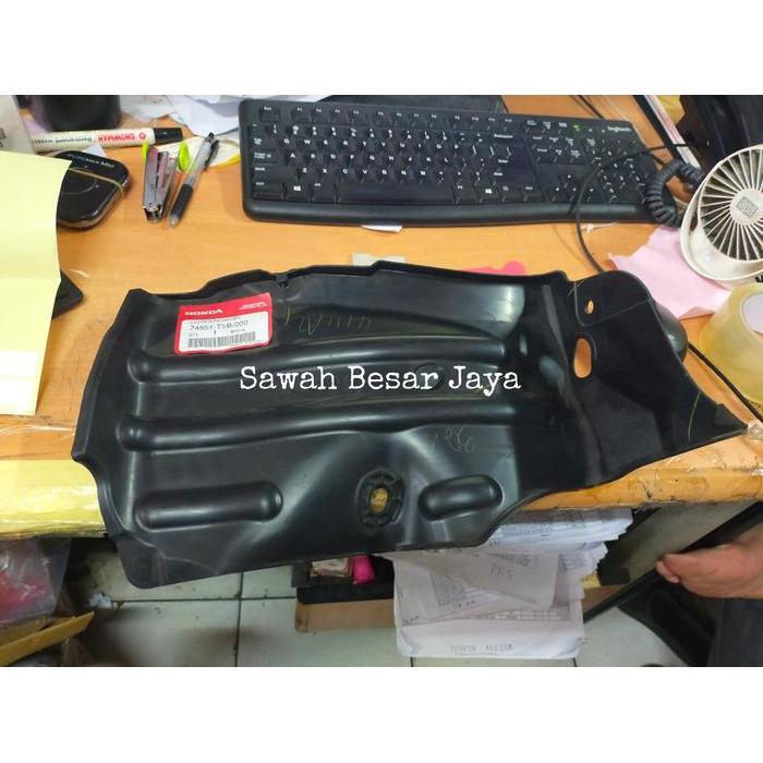 Inner Liner Fender - Cover Plastik Spakbor Bumper Bemper Belakang Honda Jazz RS GK5 2014 2015 2016 2