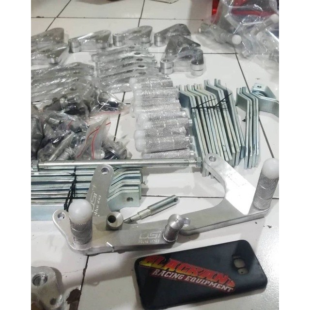 step underbone F1zr dan jupiter Vbesar OSi racing