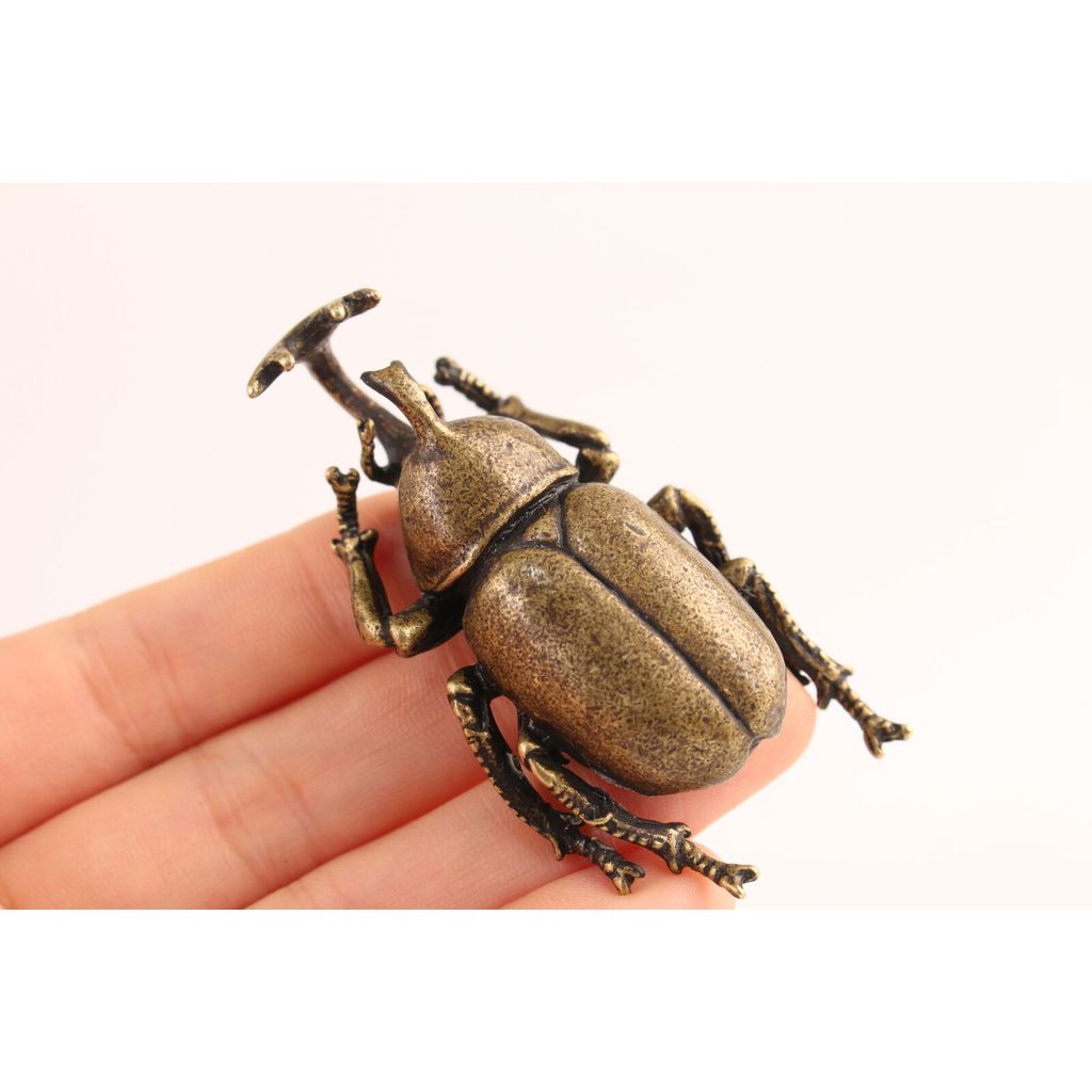 Rare Chinese old bronze beetle Statue figure home decoration Vintage Metal Animal Statue
