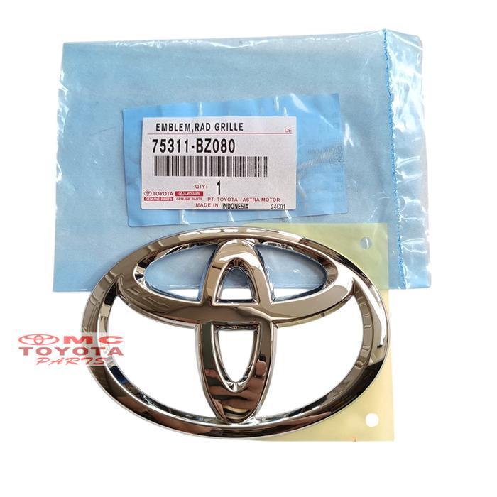 Emblem Logo Chrome Depan Grill Grille Radiator Original Toyota Avanza Rush Emblem Logo Pintu Bagasi 