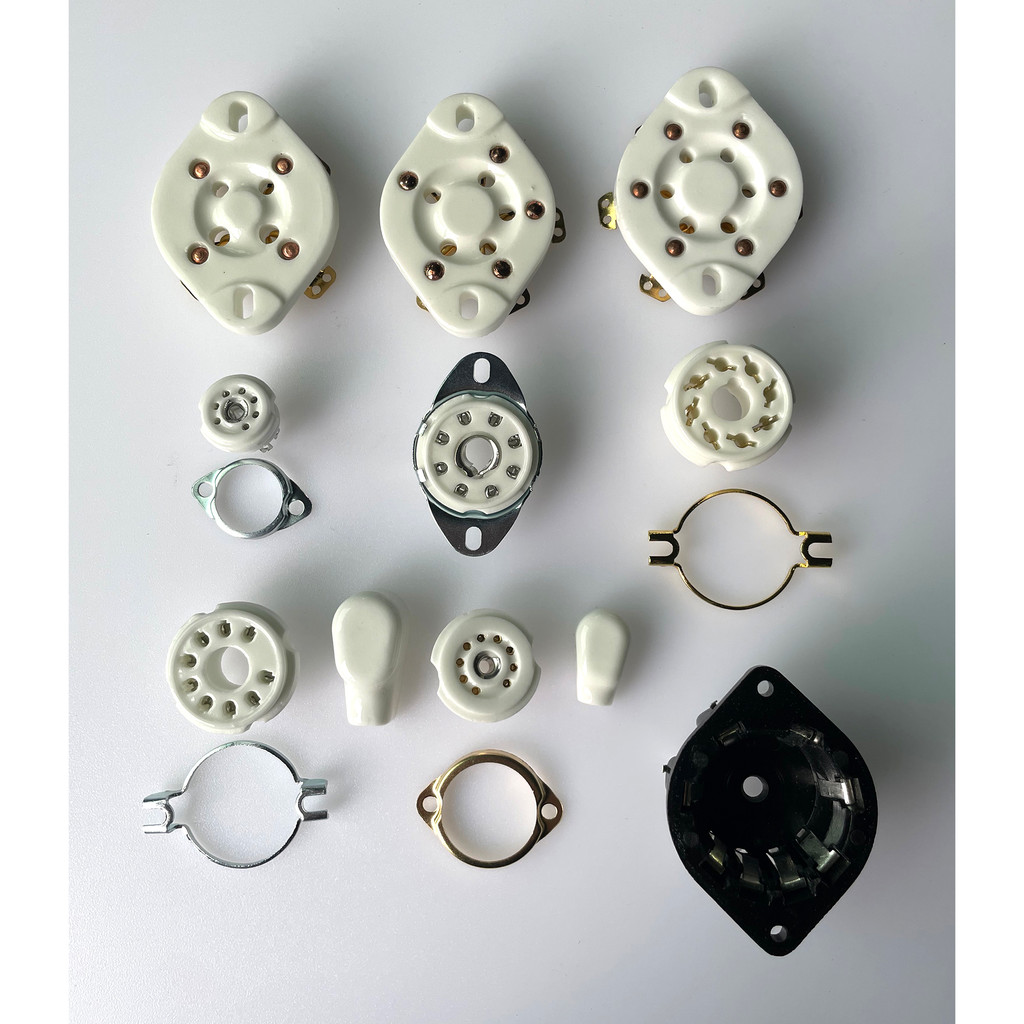 KIT LAMPEMETRE: 9 SUPPORTS + 2 PLUGS POUR TUBES TRIODE, TETRODE,PENTHODE