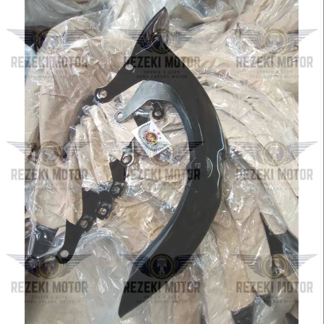 Spakbor depan honda  astrea c800/ c700/star.