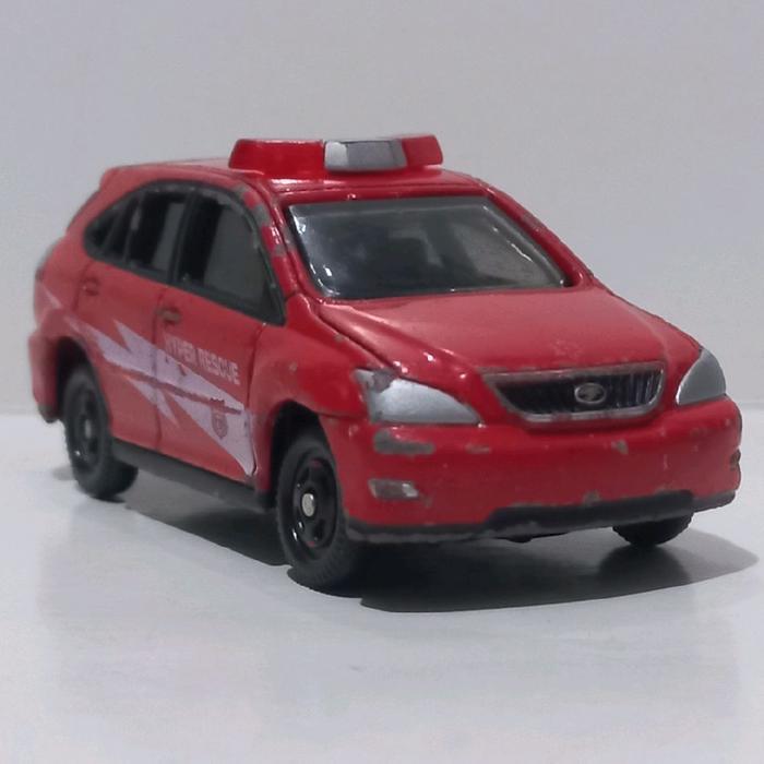 Diecast Tomica Toyota Harrier Hyper Rescue HR01 suv Tomy made in China