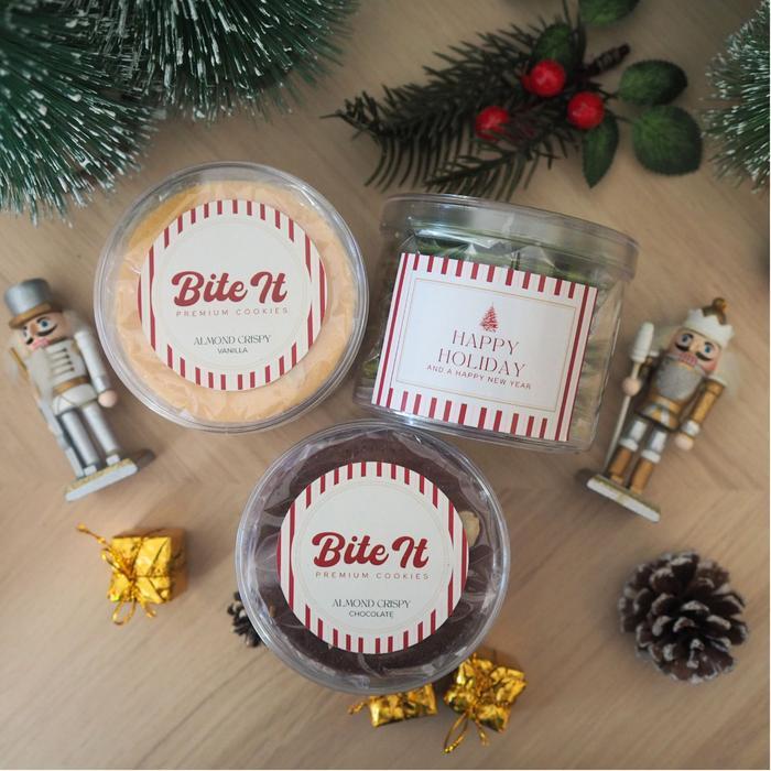 Bite It Almond Cheese Crispy MINI 70 gr Cookies Tipis & Crispy dengan Topping Almond Slice dan Keju 