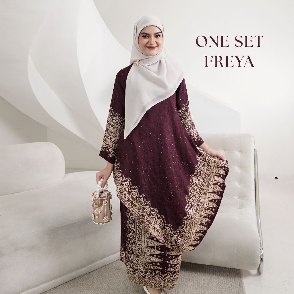 FREYA Set Baju Kurung Melayu Viscose dan Rok Lilit Batik