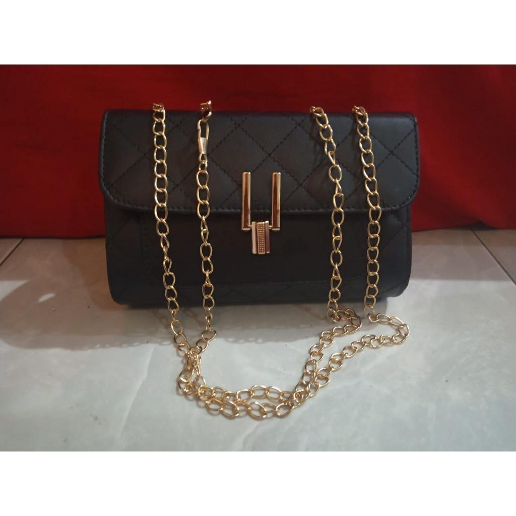 TAS WANITA RANTAI TEBAL / SLING BAG WANITA / TAS SELEMPANG WANITA / TAS BAHU WANITA Kulit Hitam