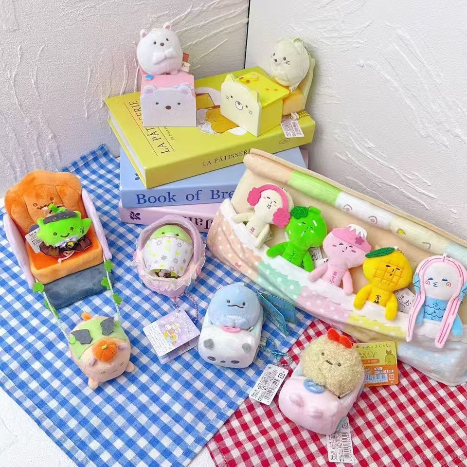 Kawaii Japanese Sumikko Gurashi Scenes Plush Toy Keyain mini Cartoon Doll Sleeping Bag SumikkoGurash