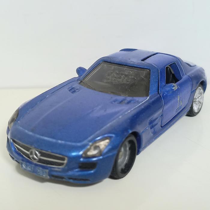 Diecast Siku Mercedes Benz SLS  car