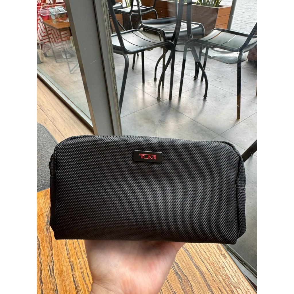 (nujradin) original pouch TUmii for delta airlines