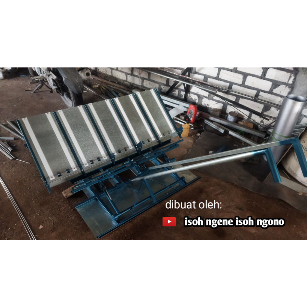 alat tanam padi manual