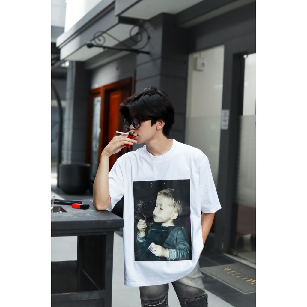 FANATICO "Smooking Kid" Oversize White tee Original