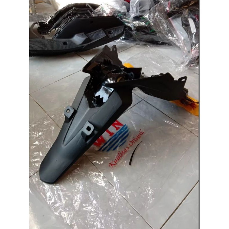 spakbor slebor belakang Honda Vario 125 injeksi 2012/2014