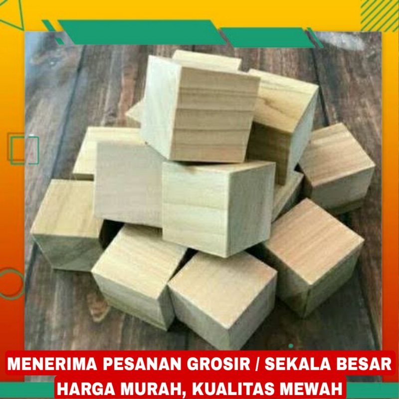 kubus kayu / balok kayu / kayu kotak 4x4 cm