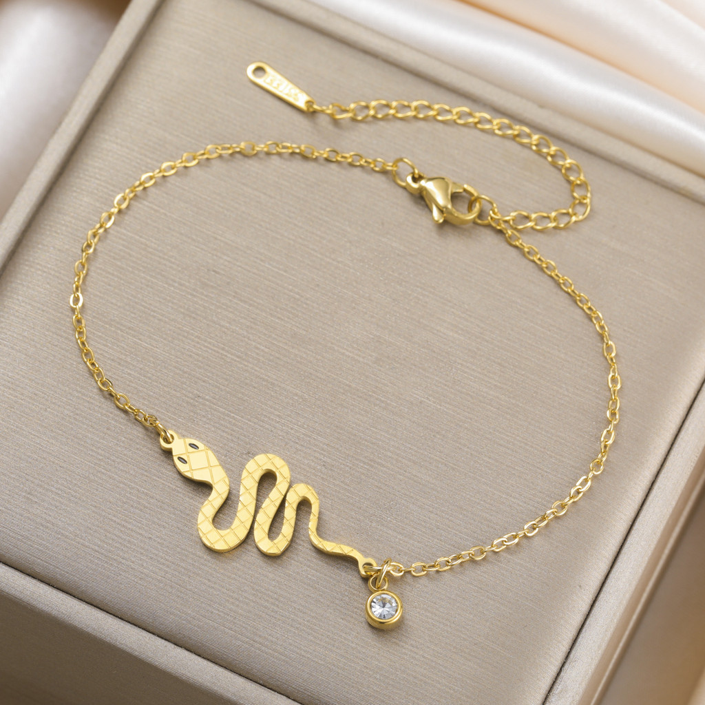 Corrosive smear ular berbentuk lubang ganda liontin gelang light luxury niche dengan 304 stainless s