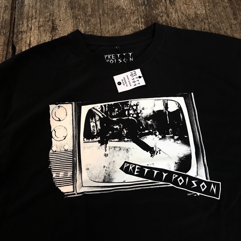 (COD) PRETTY POISON TV BLACK TSHIRT