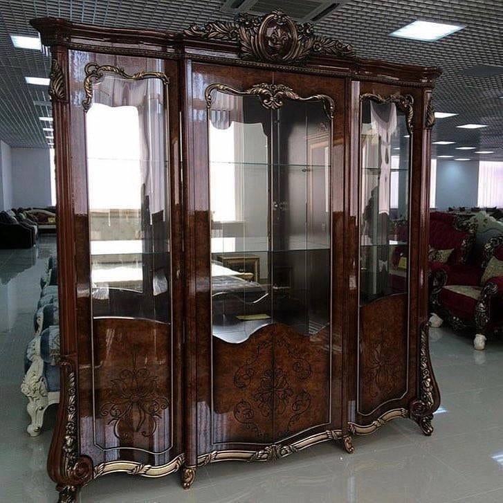 Lemari hias klasik jumbo jati ukiran jepara finishing hrg pengrajin FG3