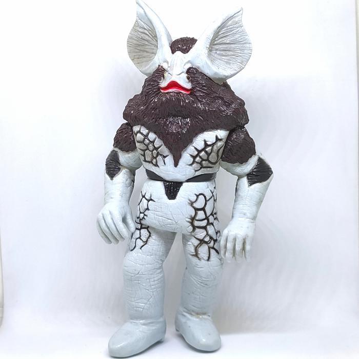 BANDAI ULTRAMAN ALIEN ICARUS  ULTRA MONSTER SERIES KAIJU