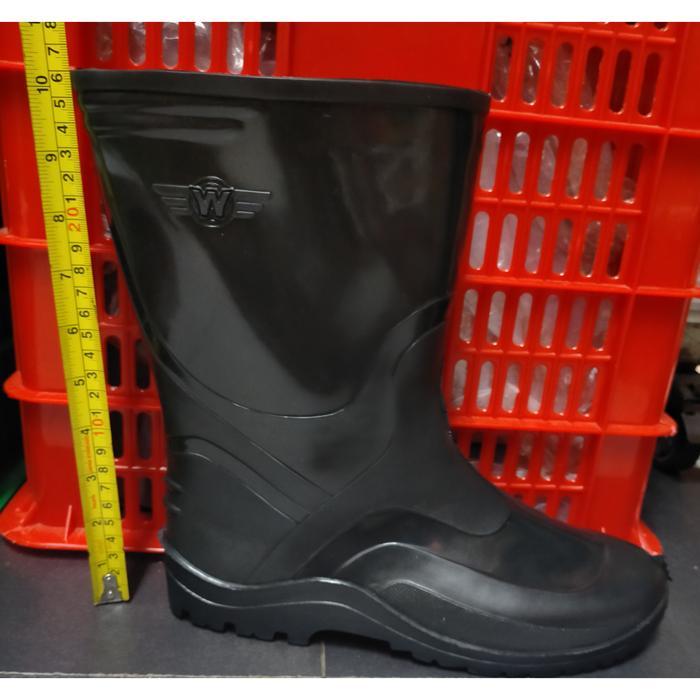 Sepatu Boot Wing On Pendek Hitam
