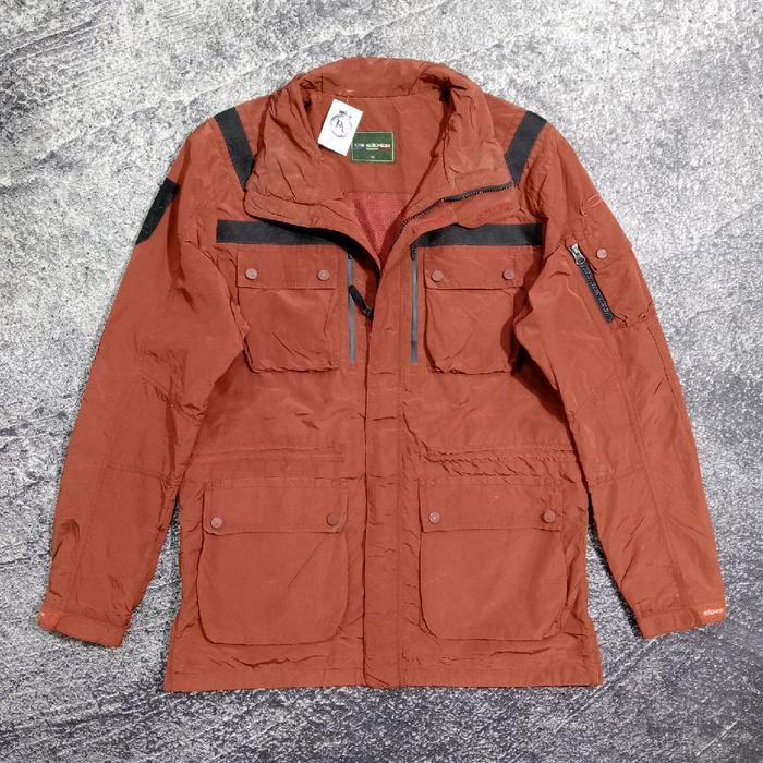 Jaket outdoor parka EIDER multi pocket merah marun murah size L fit XL