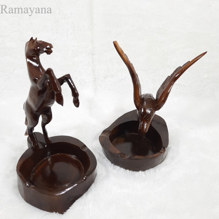 Asbak Kayu Ukir Pahat Hewan Kuda Jingkrak Elang Murah