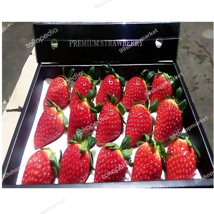 Strawberry korea jumbo manis Gangchu 410grm / strawberry korea manis