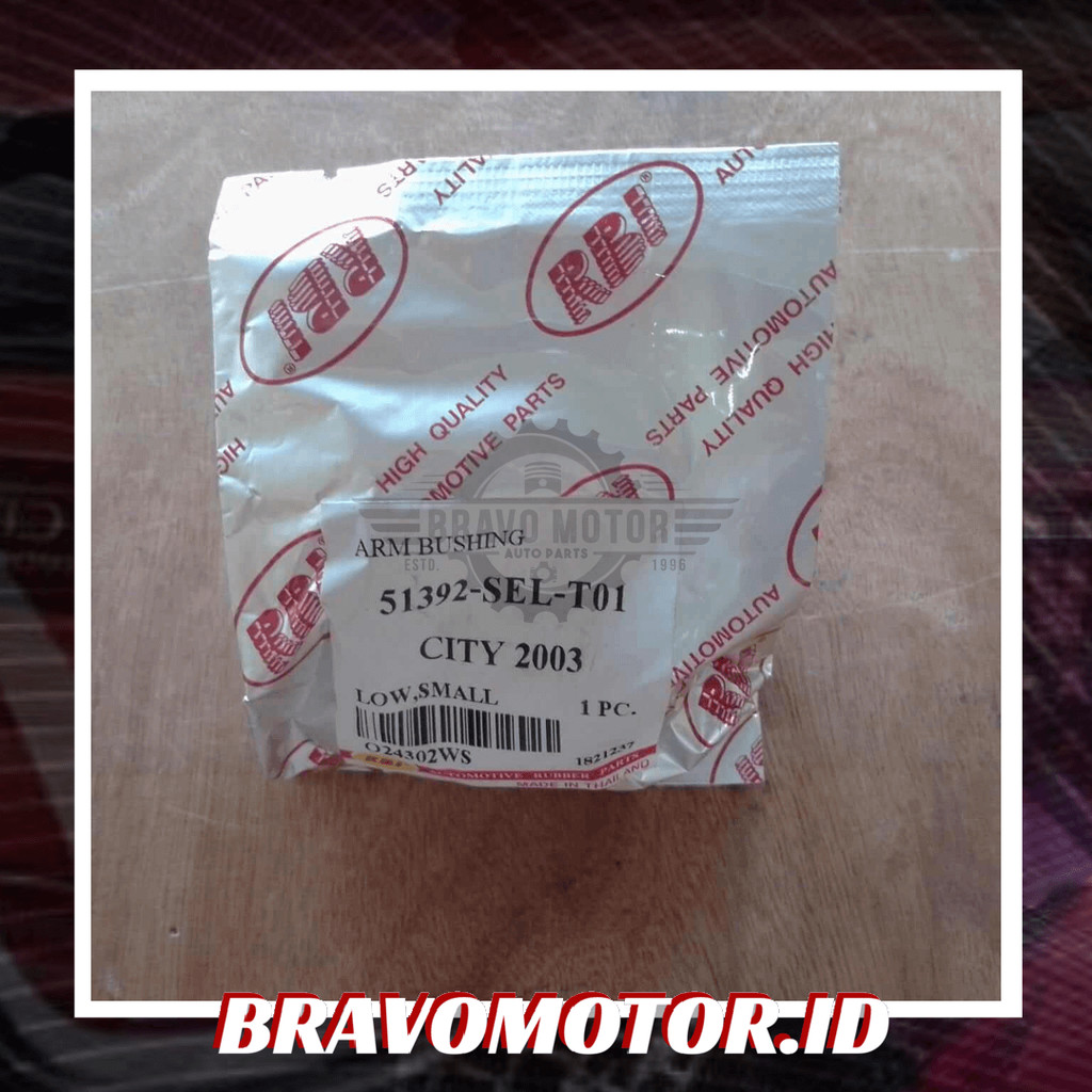 RBI 51392SEL Bush arm depan SMALL City Jazz