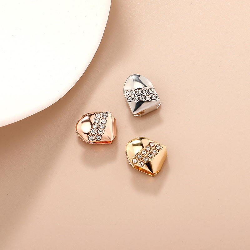 Tembaga mikro silang zirkon kawat gigi berlian penuh flash grillz gigi emas tunggal