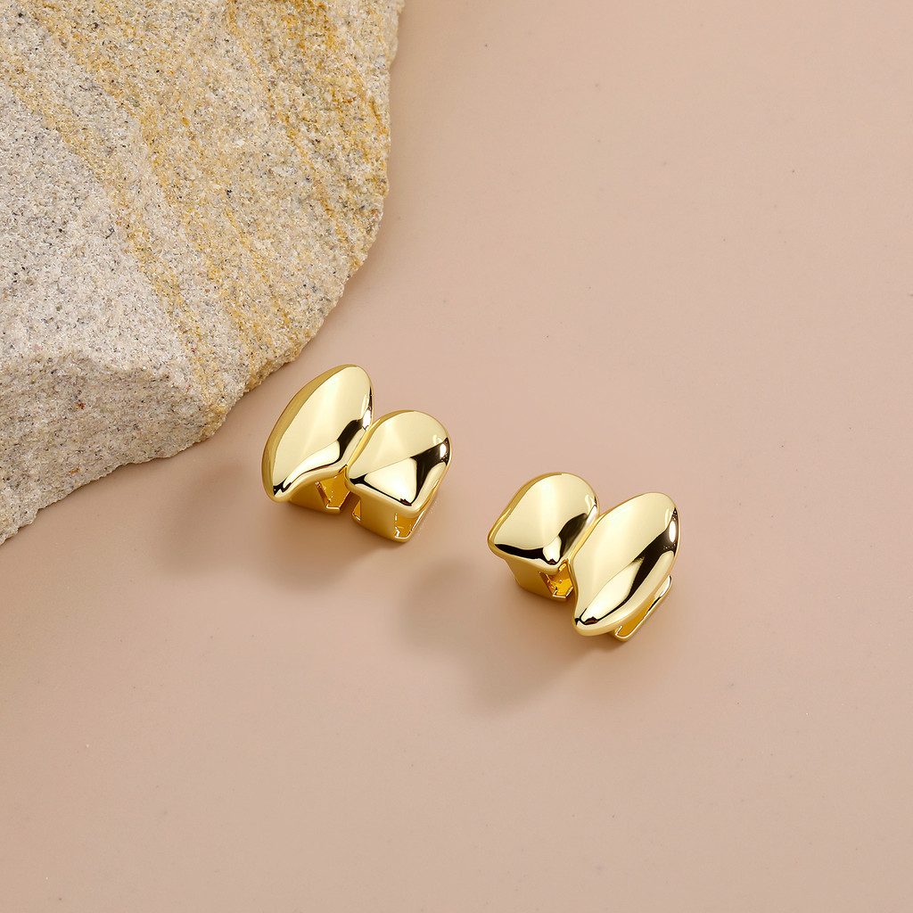 Taring Ganda Berlapis Emas Kawat Gigi Mengkilap Taring Vampir Kawat Gigi Taring Vampir