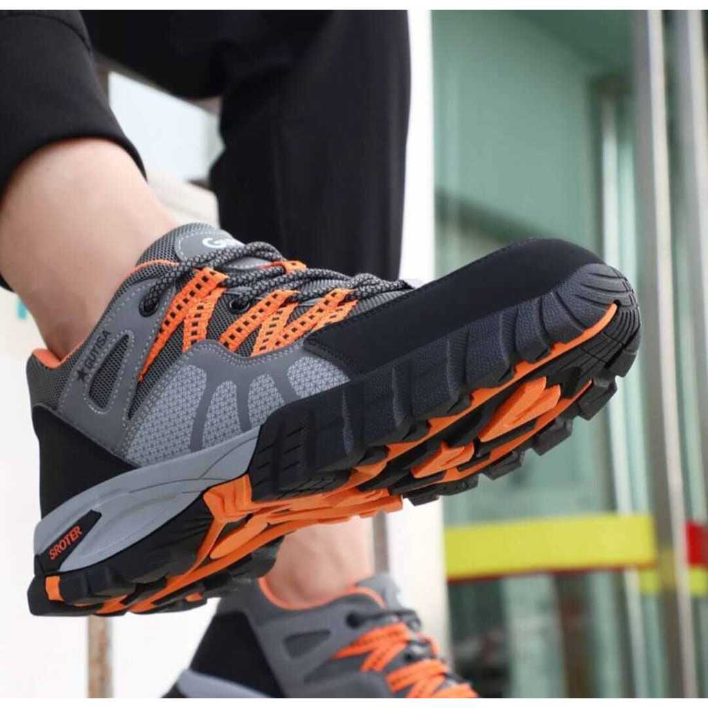 Sepatu Safety Sneakers Sporty 110 Ujung Besi