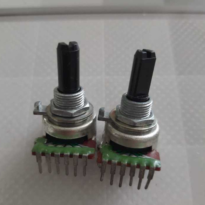 Potensio 6 pin B50K Stereo Kaki 6 Tekuk