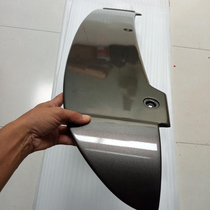 SPOILER INNOVA 2005 2015 - Putih