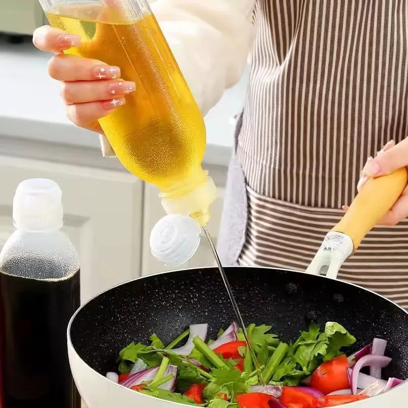 KitchenMate Botol Minyak Tutup Rapi Mudah