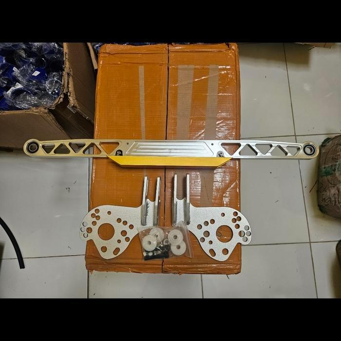 Lower bar Universal City Car Brio Mobilio Mirage Agya Calya Dkk