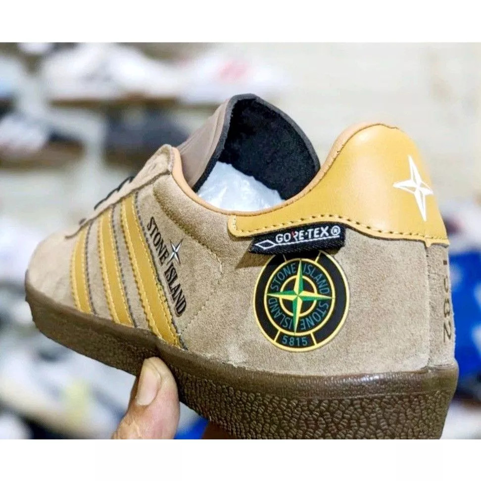 adidas gazelle silver green womens Stone Island x Adidas 2009 Grey Zipped Samba Trainers